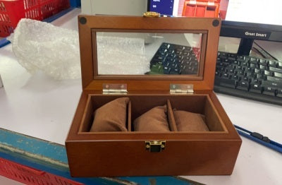 Three Case Watch Box Wooden Glass Skylight Watch Box Chain Display Box Jewelry Box
